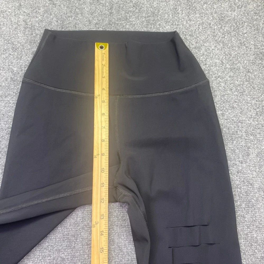 ALO Yoga measurements waist